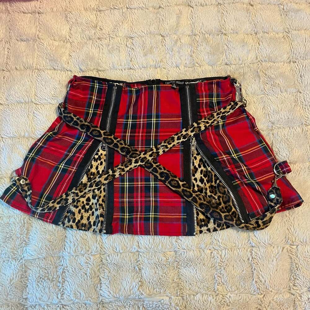 Current Mood Red  Plaid Leopard Print Mini Skirt with Zippers/straps  Size L